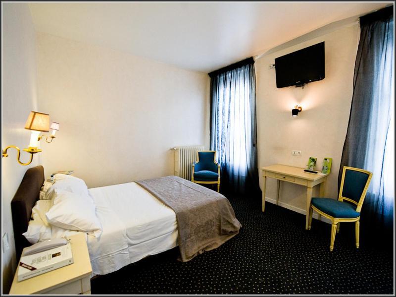 Hotel Arquier Les Milles Bilik gambar