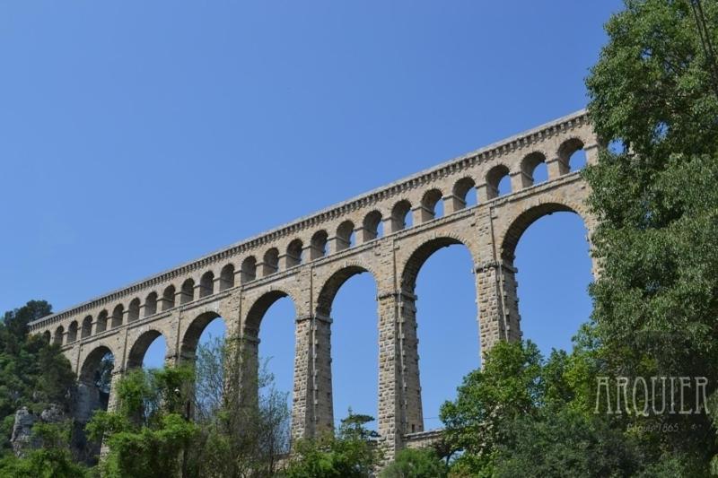 Hotel Arquier Les Milles Luaran gambar
