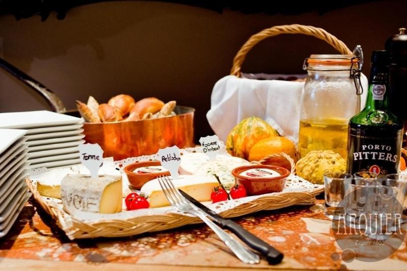Hotel Arquier Les Milles Luaran gambar